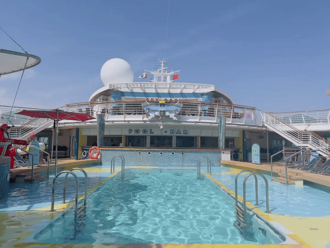 载近2000人豪华邮轮爆发病毒，具有高度传染性！腹泻、呕吐，已有近百人感染，还有人故意隐瞒病征