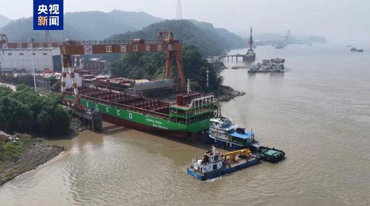 全球首个、关键突破 国庆假期大国重器捷报频传