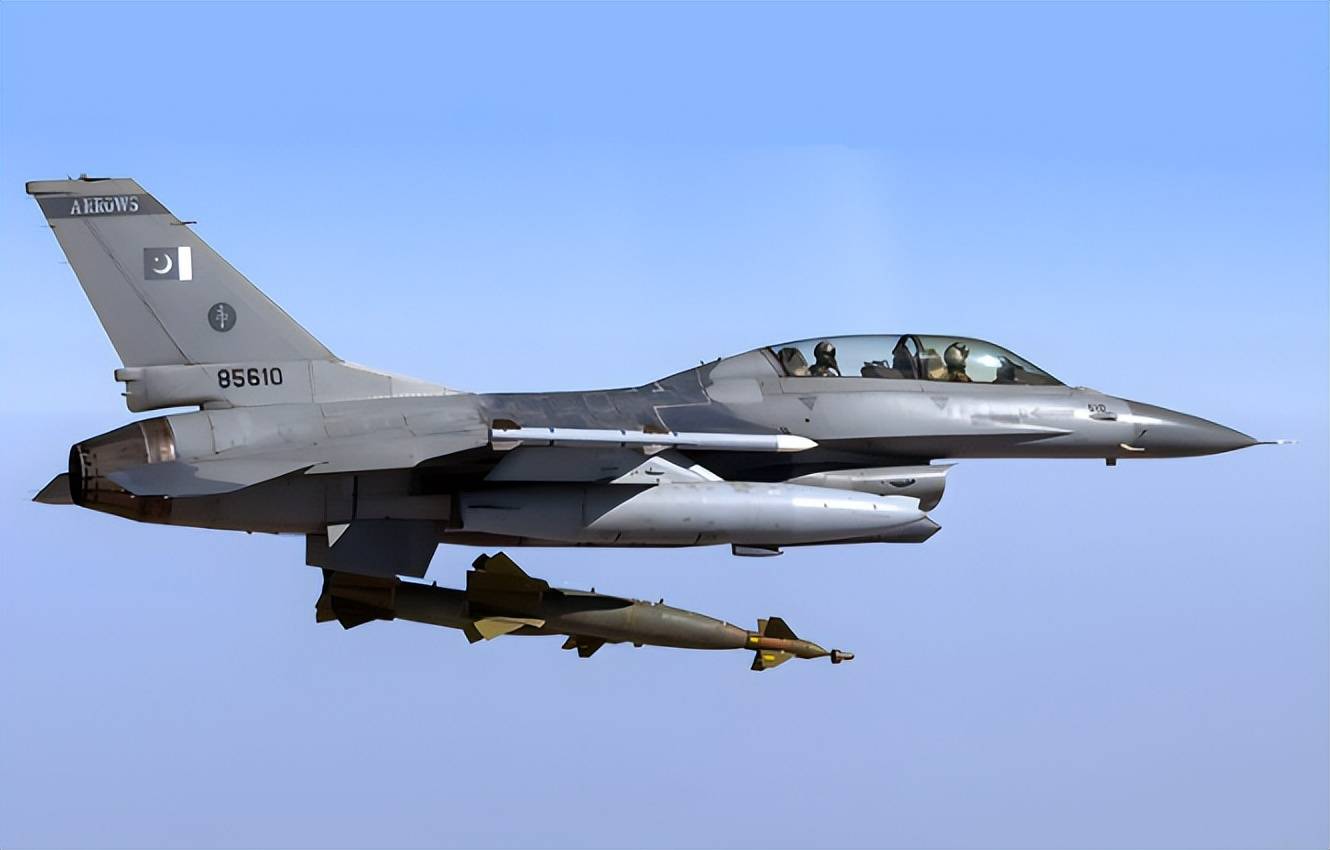 塔利班找中方大使，控诉巴基斯坦，不料巴方不宣而战，又打死70人