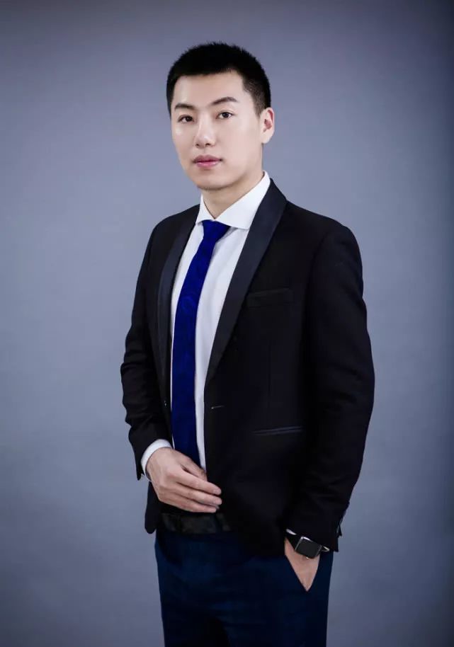 证券理财顾问(证券理财顾问和客户经理的区别)